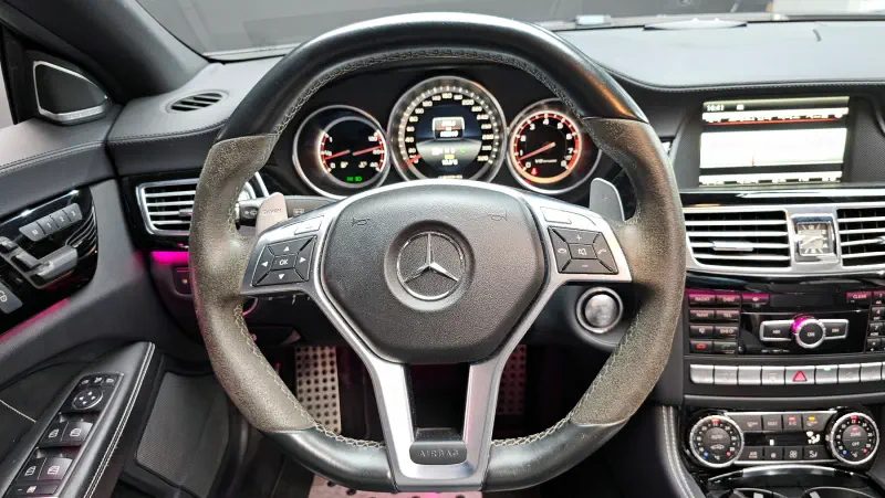 Mercedes-Benz CLS-Class