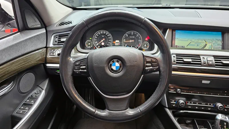 BMW 5-Series Gran Turismo