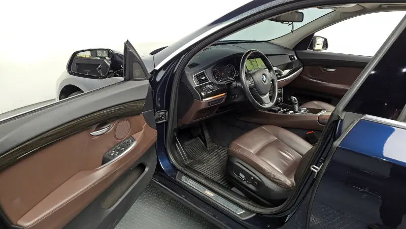 BMW 5-Series Gran Turismo