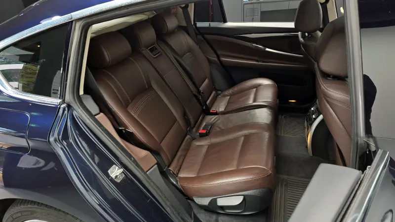 BMW 5-Series Gran Turismo