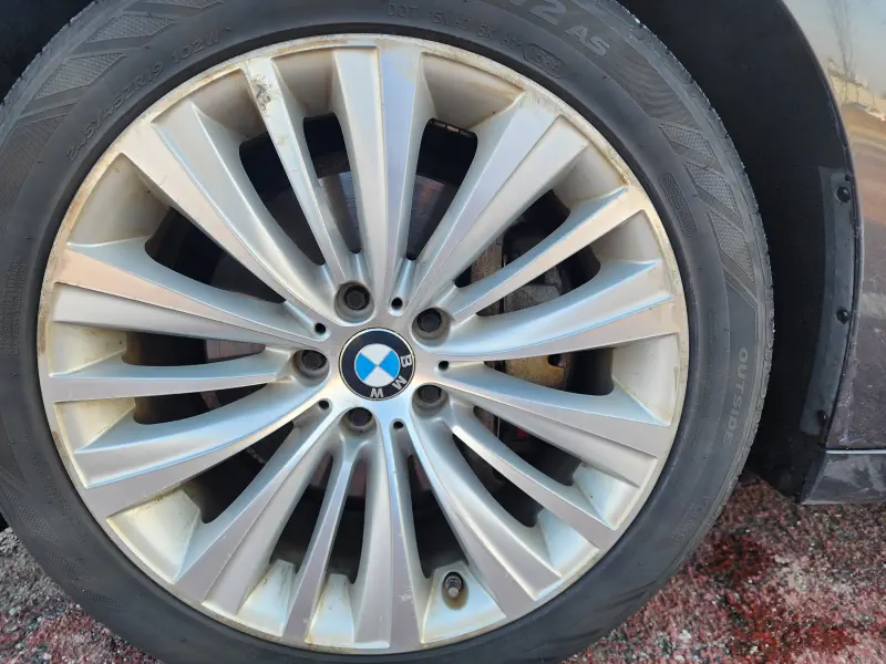 BMW 5-Series Gran Turismo