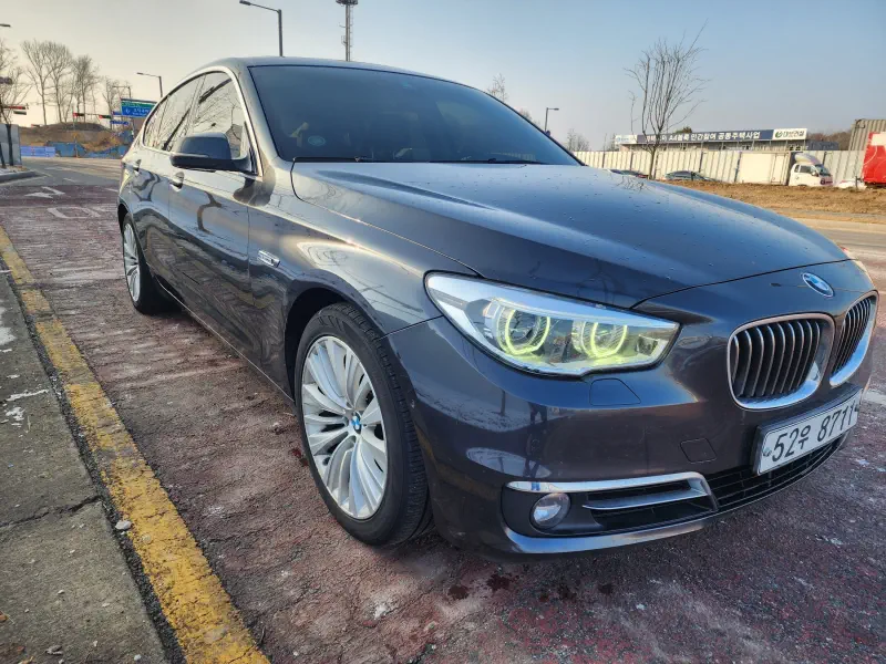 BMW 5-Series Gran Turismo
