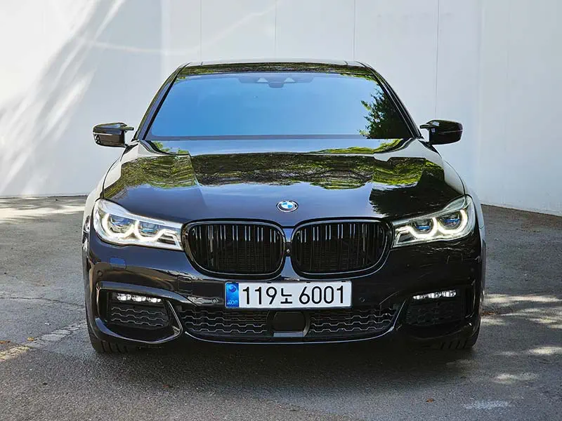 BMW 7-Series