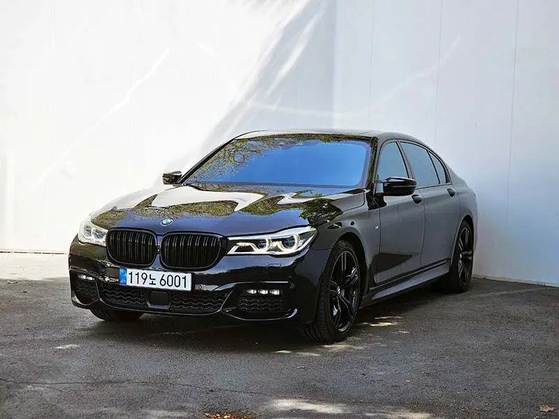 BMW 7-Series