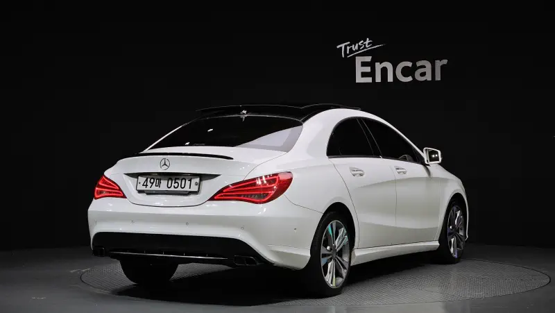 Mercedes-Benz CLA-Class