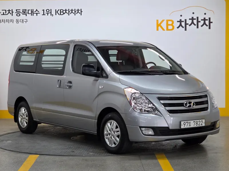 Hyundai Grand Starex
