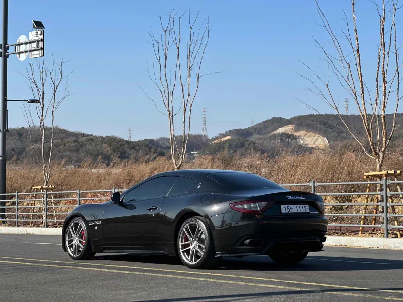 Maserati GRANTURISMO