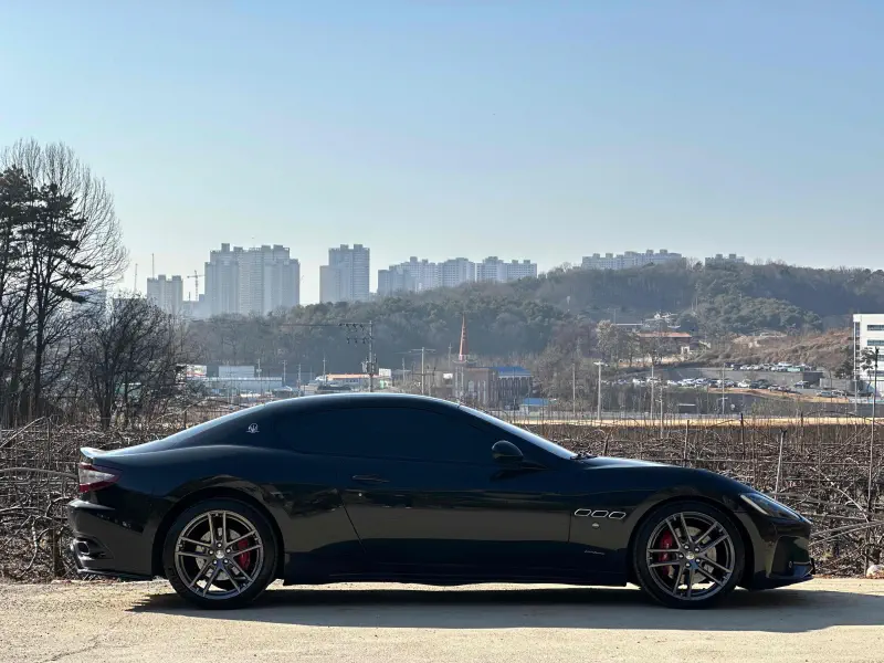 Maserati GRANTURISMO