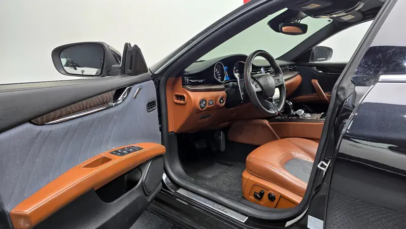 Maserati QUATTROPORTE