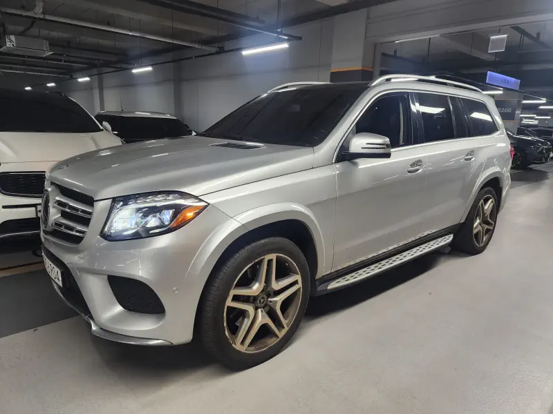 Mercedes-Benz GLS-Class