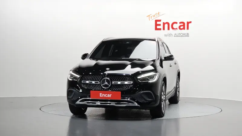 Mercedes-Benz GLA-Class
