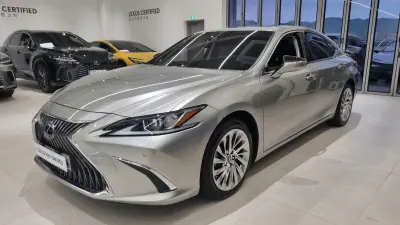 Lexus ES300h