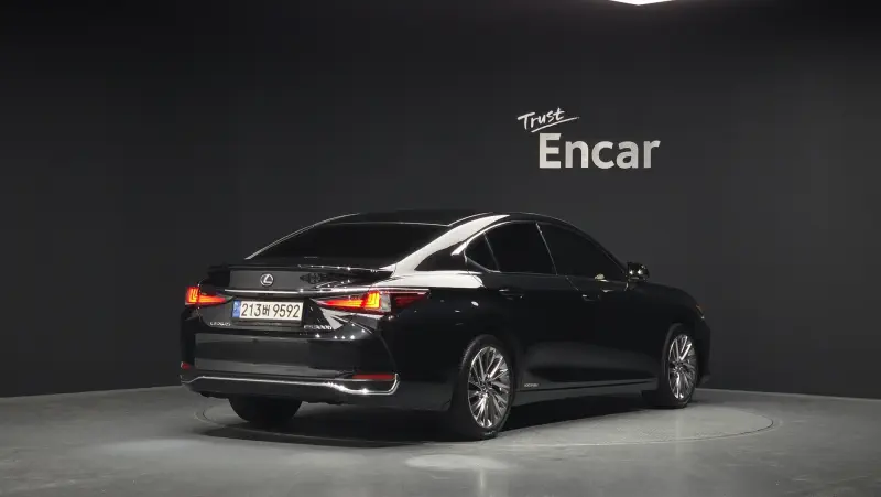 Lexus ES300h
