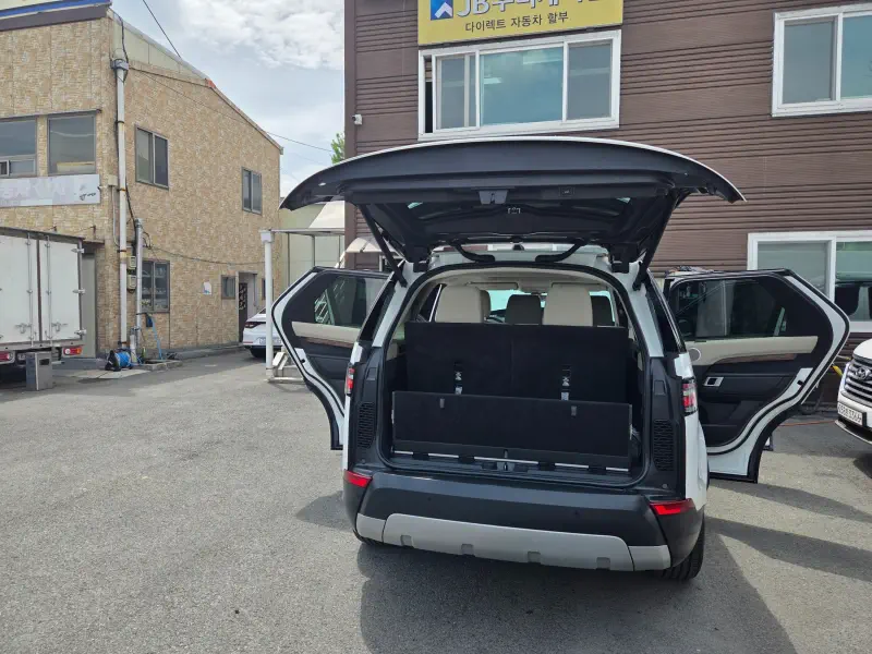 Land Rover DISCOVERY