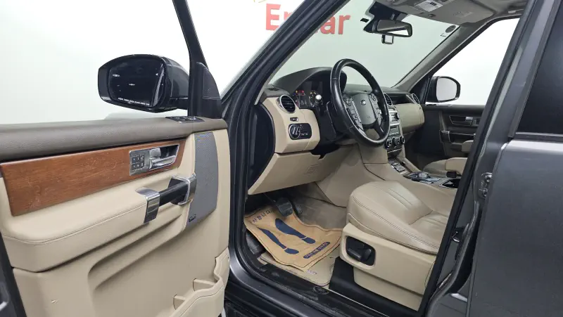 Land Rover DISCOVERY