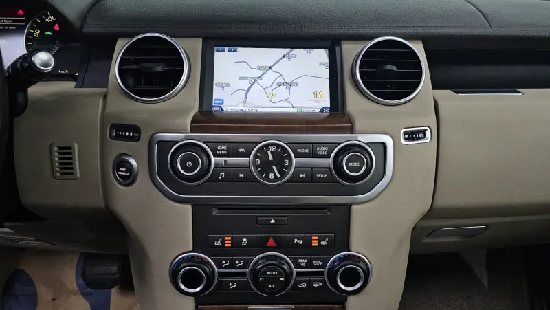 Land Rover DISCOVERY