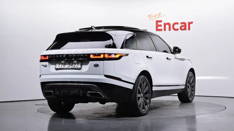 Land Rover RANGE ROVER VELAR