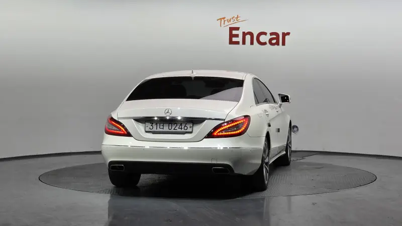 Mercedes-Benz CLS-Class