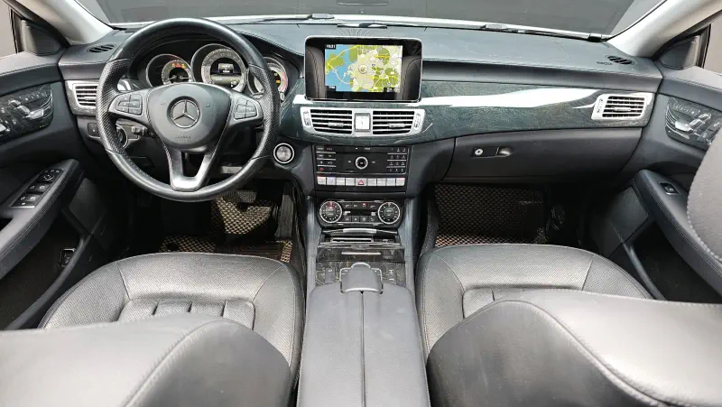 Mercedes-Benz CLS-Class