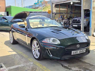 Jaguar XKR