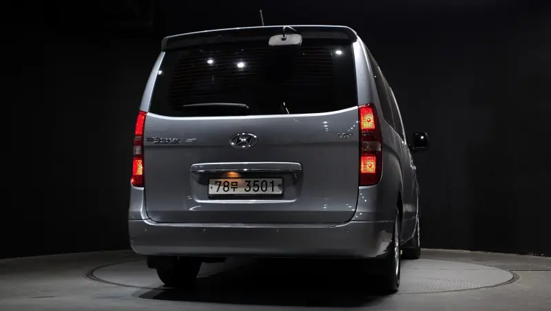 Hyundai Grand Starex