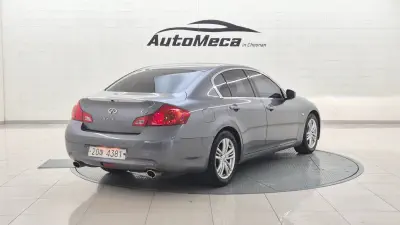 Infiniti G37