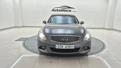 Infiniti G37