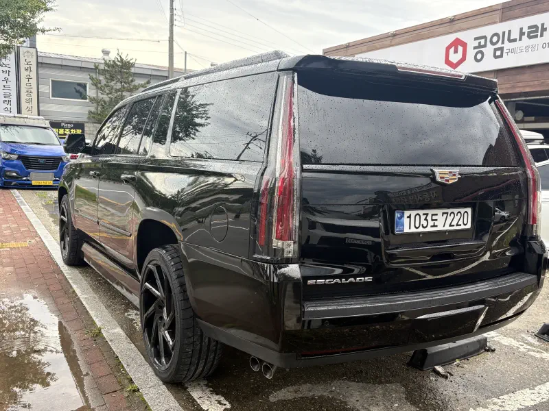 Cadillac Escalade