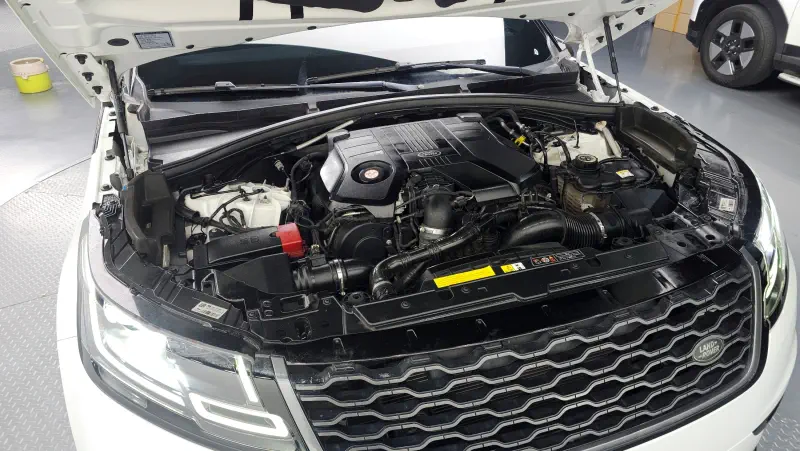 Land Rover RANGE ROVER VELAR