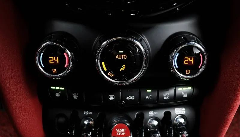 MINI Cooper Convertible