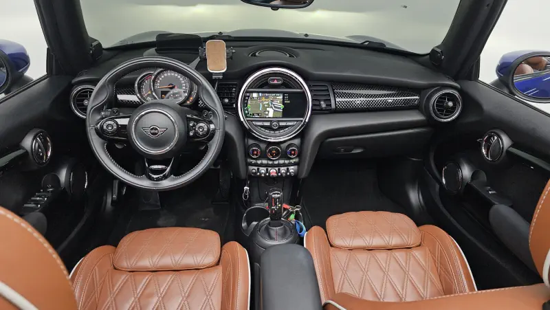 MINI Cooper Convertible