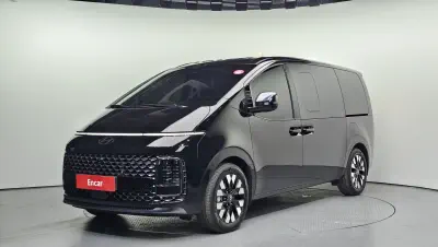 Hyundai Staria