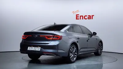 Renault SM6