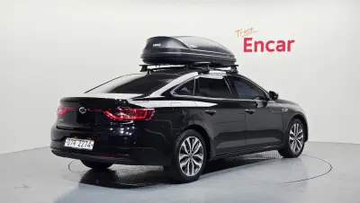 Renault SM6