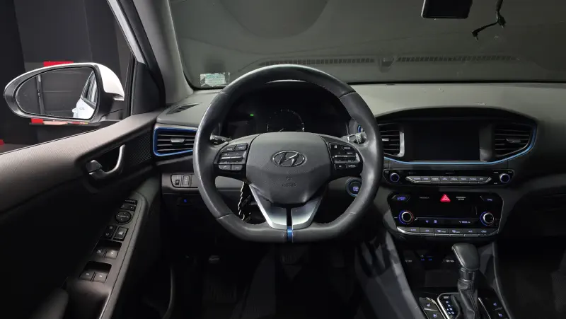 Hyundai Ioniq