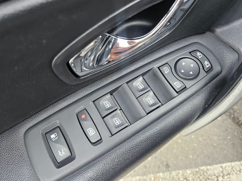 Renault Samsung SM5