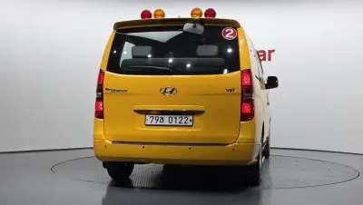 Hyundai Grand Starex