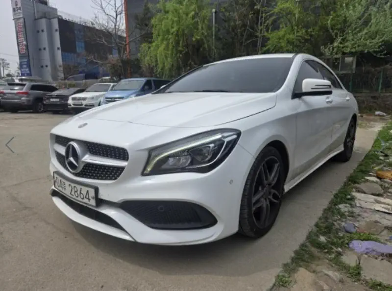 Mercedes-Benz CLA-Class