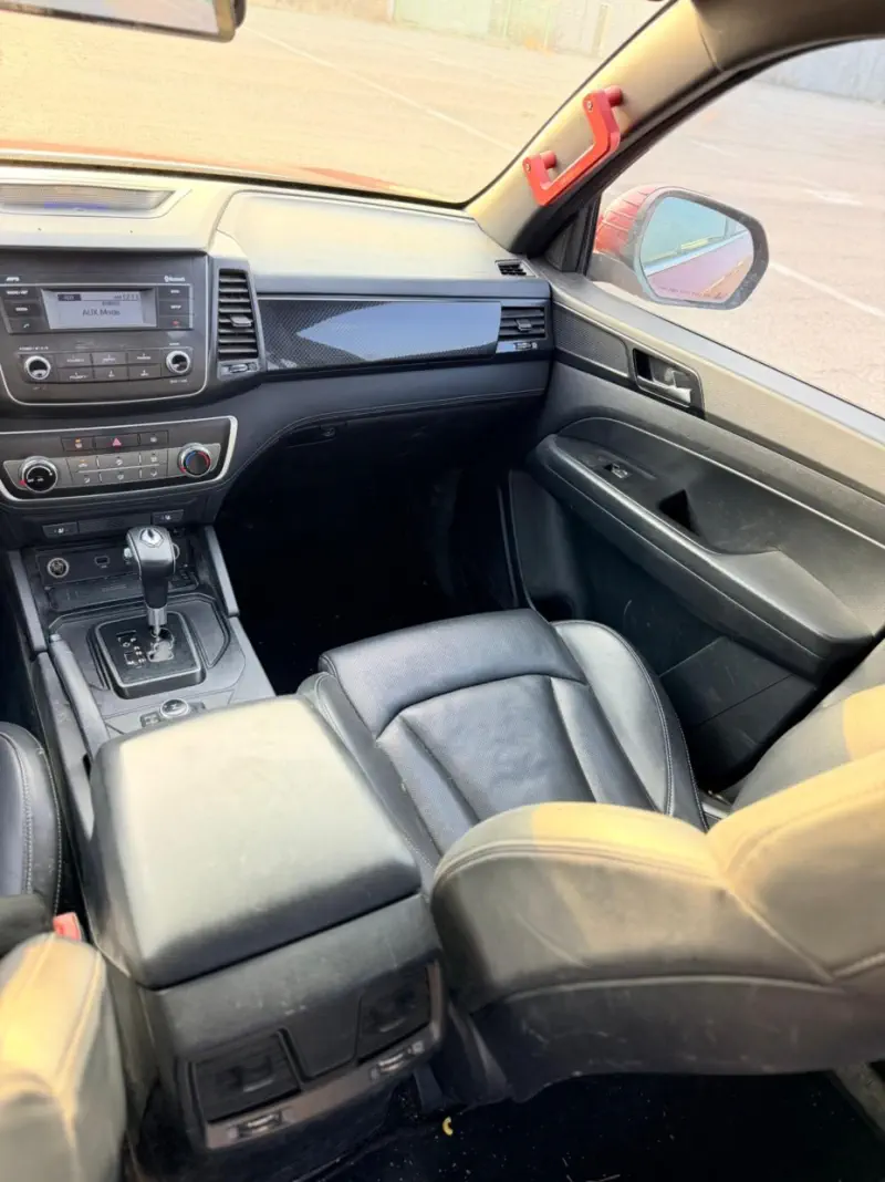 SsangYong Rexton Sports Khan