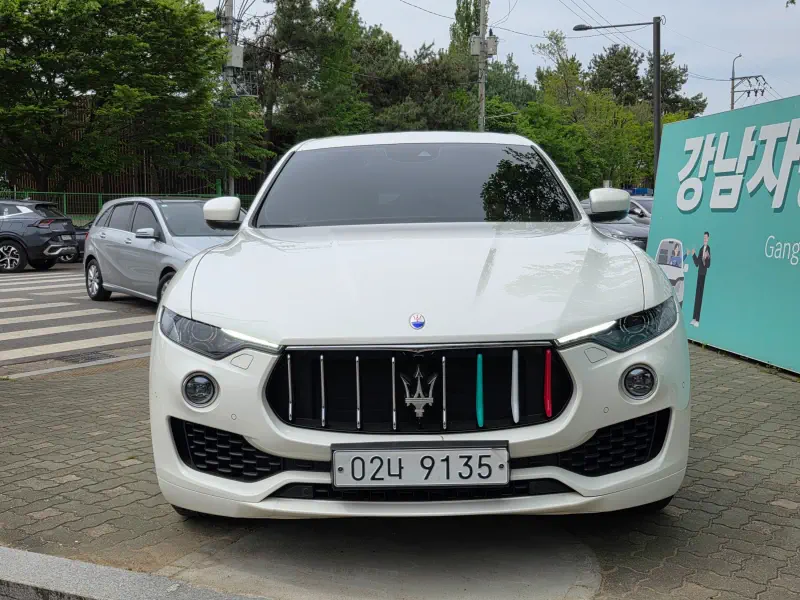 Maserati LEVANTE