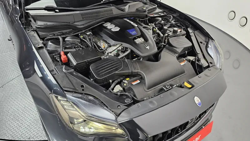 Maserati QUATTROPORTE