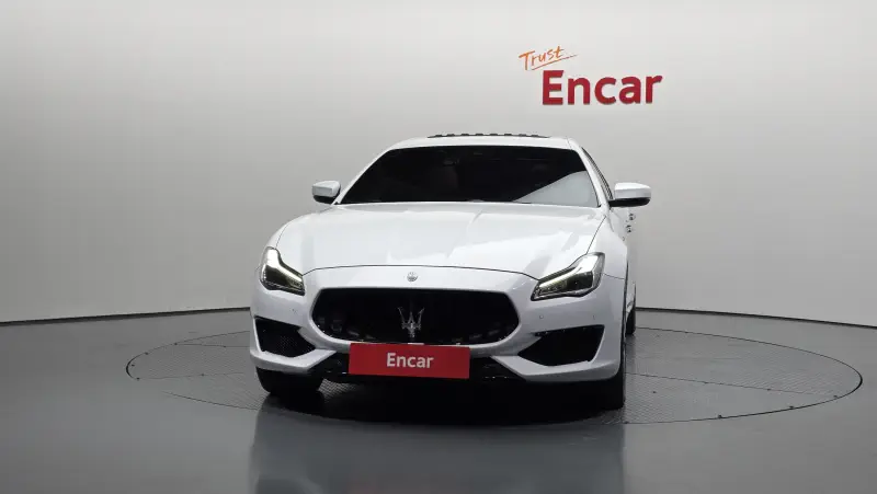 Maserati QUATTROPORTE