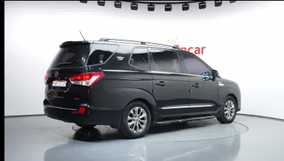 SsangYong Korando Turismo