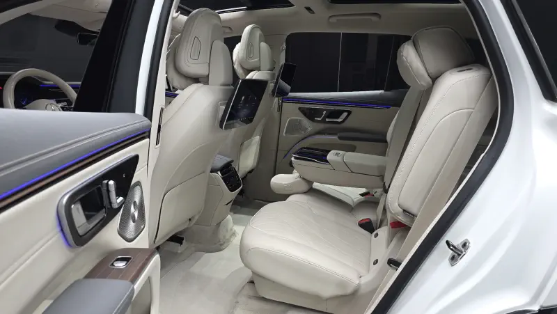Mercedes-Benz EQS SUV