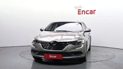 Renault SM6