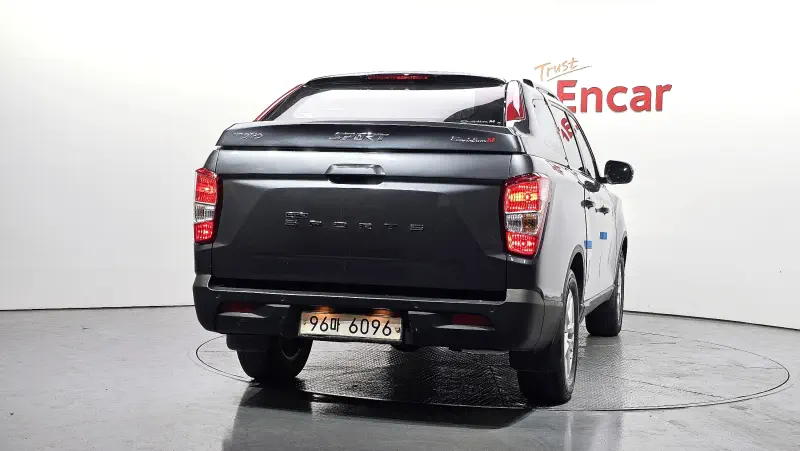SsangYong Rexton Sports