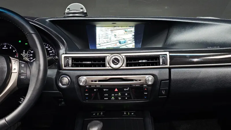 Lexus GS250