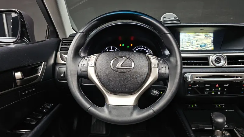 Lexus GS250