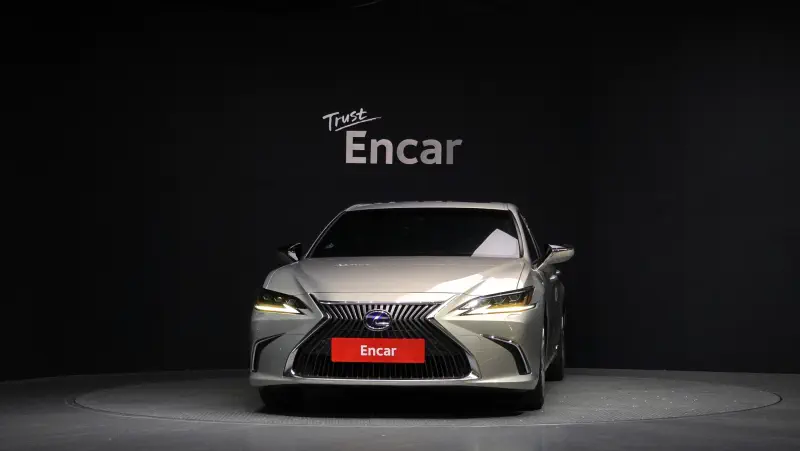 Lexus ES300h
