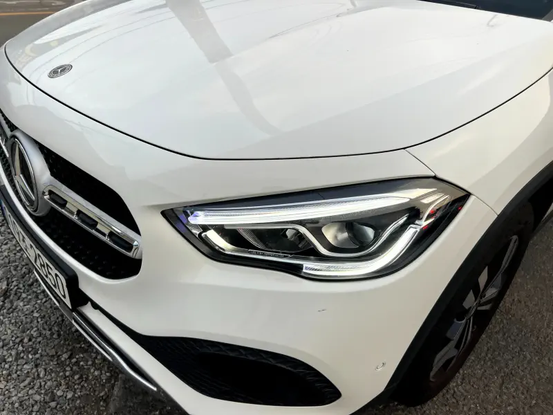 Mercedes-Benz GLA-Class